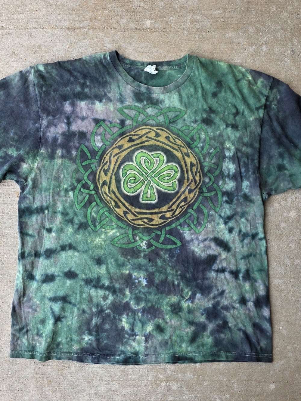 Delta Pro Weight Celtic Shamrock Tie Dye T-shirt 2XL